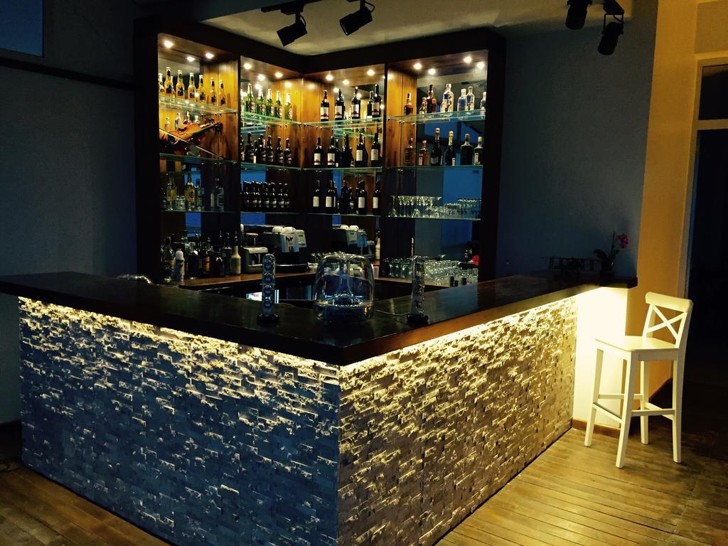Nemrut Bay Otel Yenifoca Exterior foto